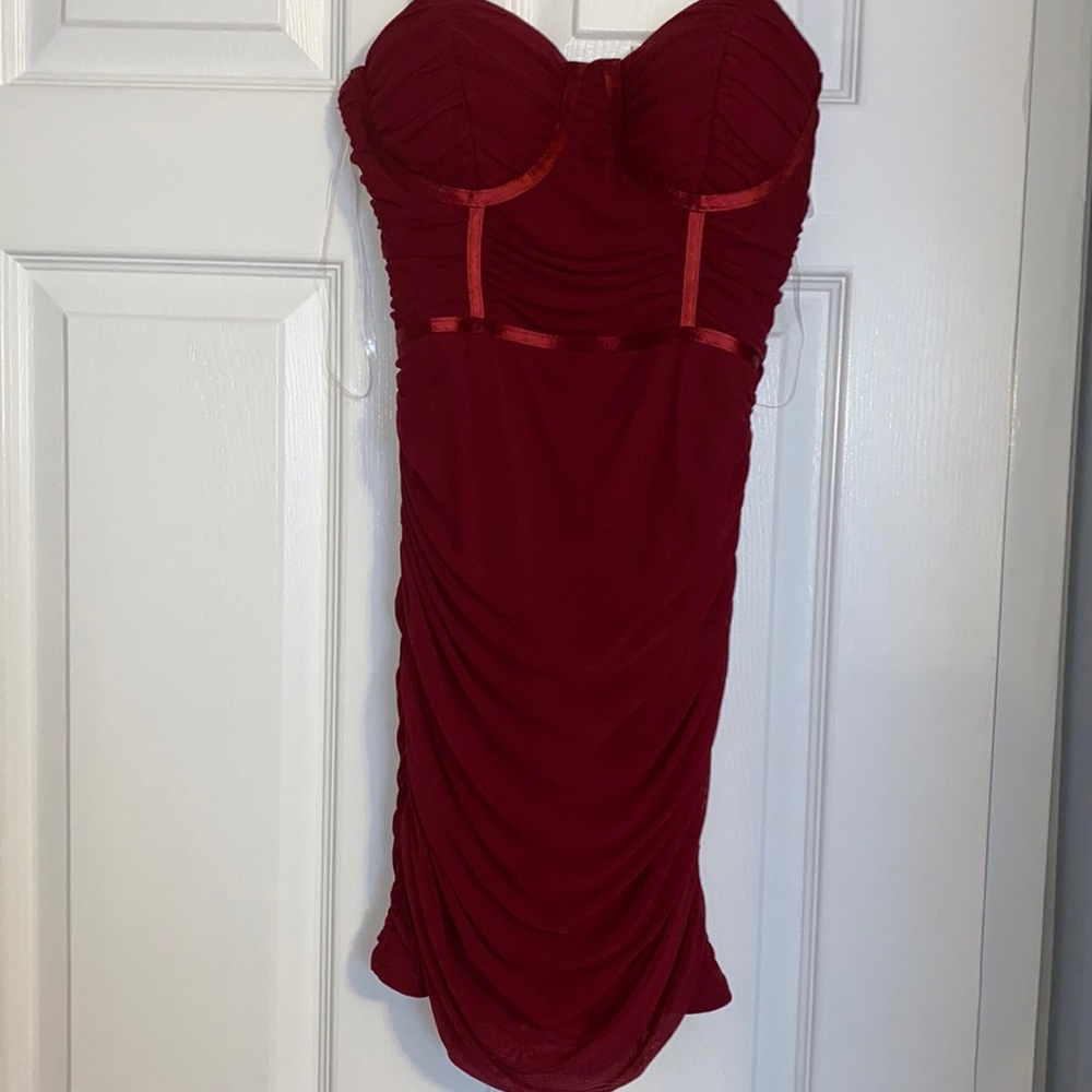 Windsor red dress new with tags